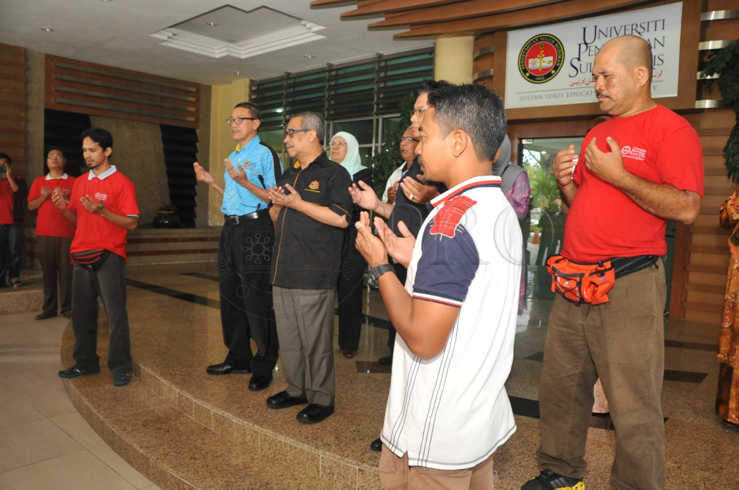 PRO 15 1 RESQ HAS 4223